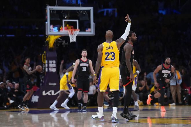 轰15+8成詹姆斯的新隆多！威少看到了吗？这本该是你在湖人的角色