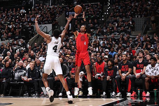 季后赛的表现惨不忍睹！开拓者超级大闸今夏很难拿到大合同了？