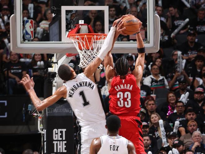 悬念不大了！NBA季后赛8强，大概率就是这8支！两大冠军热门淘汰