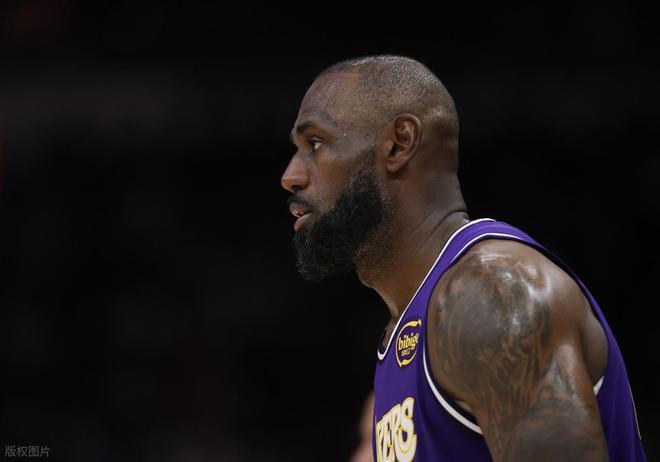 湖人107-98击败火箭！肯纳德破纪录！谁是赢球大功臣？数据不说谎