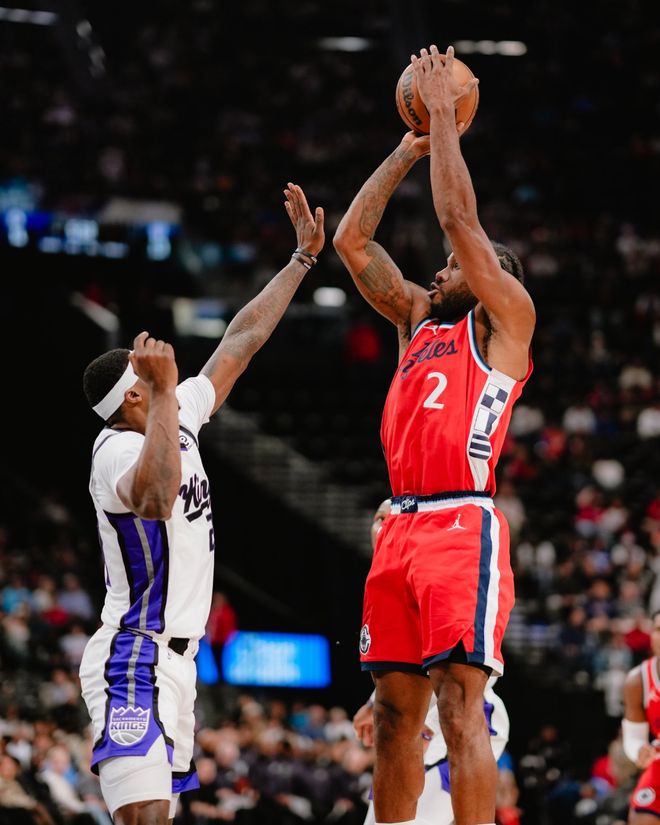 莱纳德31分6板提前伤退快船不敌国王，德罗赞27分威少三双