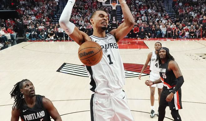 19分大逆转！文班复出27分11板4断7帽 马刺擒开拓者总分3-1领先