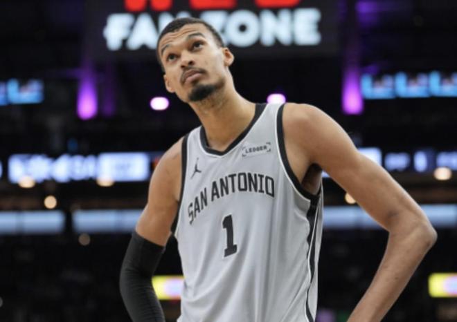 文班亚马：我非常在意MVP，伟大的球员生涯早期就会抓住一切荣誉