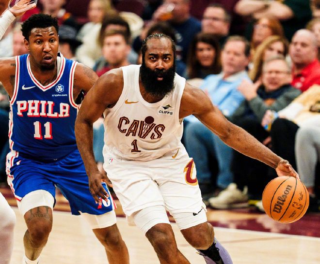 9胜2负，4胜0负净胜55分！一笔交易诞生四个赢家，也改变联盟格局