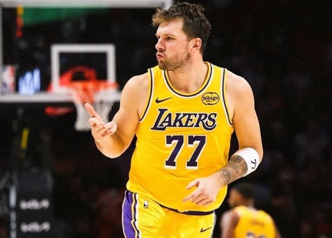 东契奇最新动态：在斯洛文尼亚陪女儿 下阶段治疗结束与湖人会合