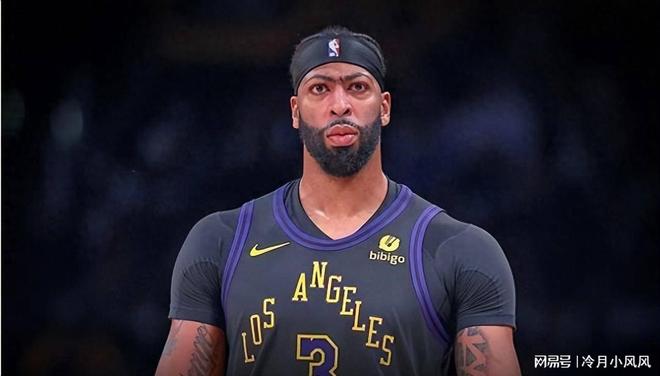 湖人消息：浓眉怒斥湖管，小里将被交易，战勇士出场更新