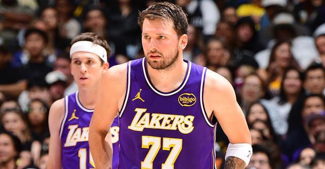 Shams：东契奇&里夫斯仍将缺席一段时间 两人都在尽力回归