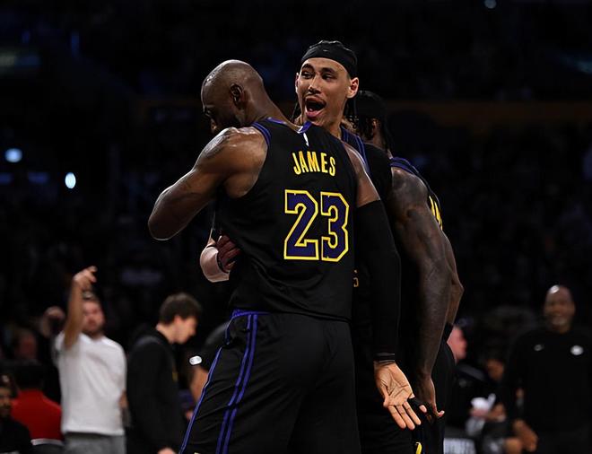 面对火箭在G1中表现不佳？湖人替补中锋到了G2立刻调整了状态？