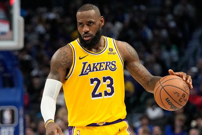 2.4亿留里夫斯，追巨星？湖人计划詹姆斯离开后选“最疯的路”？