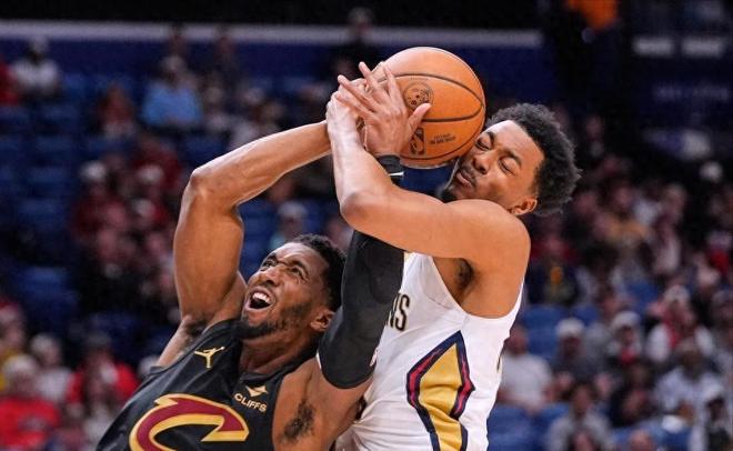 3连胜！米切尔轰27+7，哈登20+6你再超神下去，骑士让东部大结局