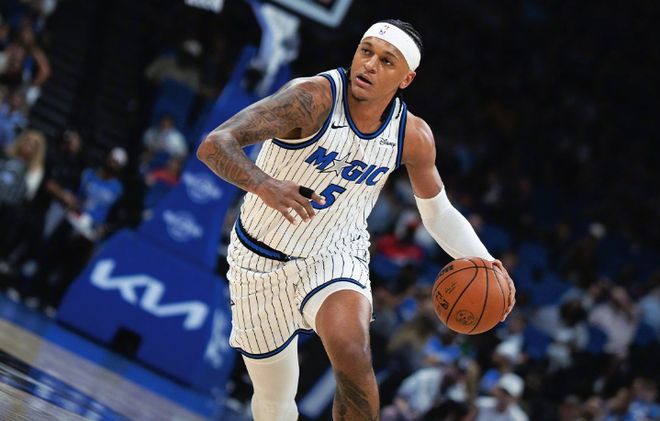 交锋9连胜！魔术大逆转连4季横扫鹈鹕 班凯罗23+16+6贝32+6