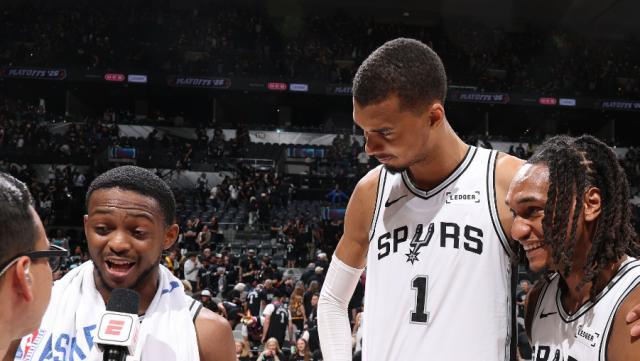 福克斯：放眼联盟，文班和库里的赛场牵制力最强