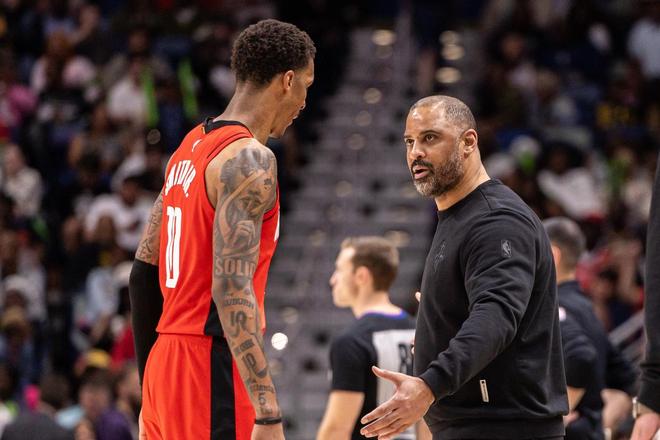 火箭失利仍有亮点！内线4猛将，摘17前场篮板，提升命中率可扳平