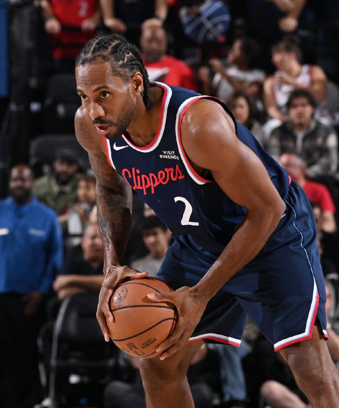 小卡29+7+8创生涯新高，唐斯空砍35分，快船复仇尼克斯升西部第8