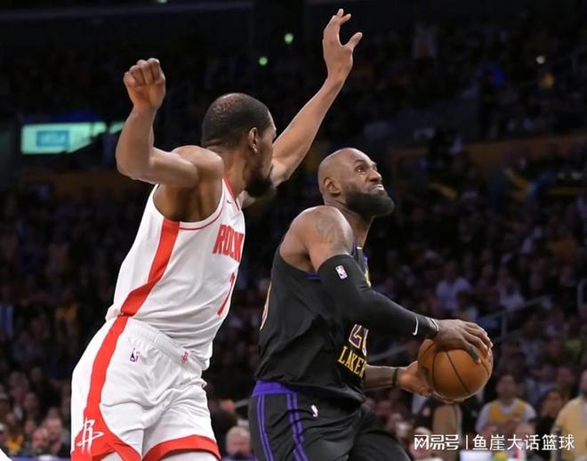 湖人两大功臣出炉，老詹28+8存瑕疵！雷迪克赛后摊牌，两点成关键