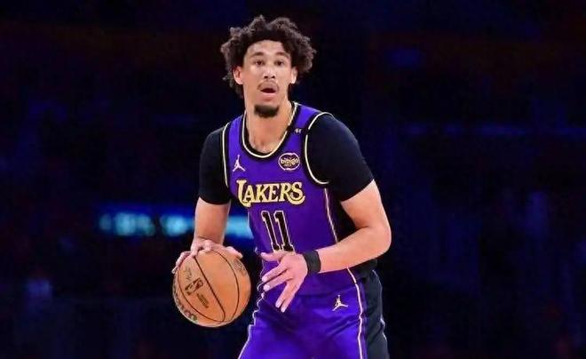 湖人输掘金后！2亮点2不足，三巨59分+3奇兵难救主，1人该回首发