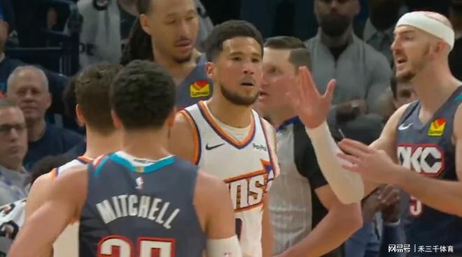 本土球星+11年联盟顶流又如何，没用照样被黑 肖华为什么独爱雷霆