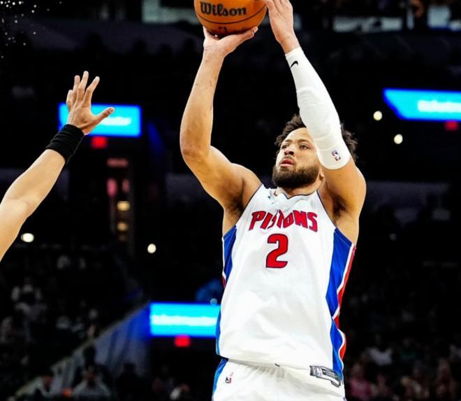 东部第一终结4连败！坎宁安21+3+15，杜伦10中9率队38分大胜篮网