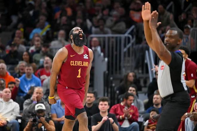 哈登的"不在乎"：冠军执念还是自我和解？