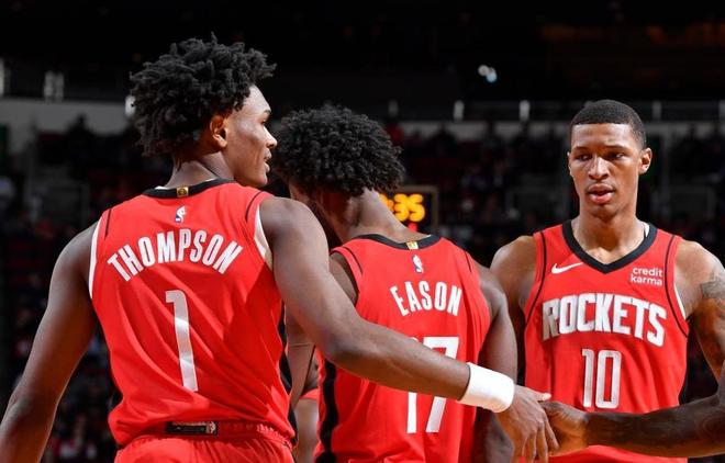 两负湖人，火箭有意为之？乌度卡摊牌：试阵高于战绩？季后赛有戏