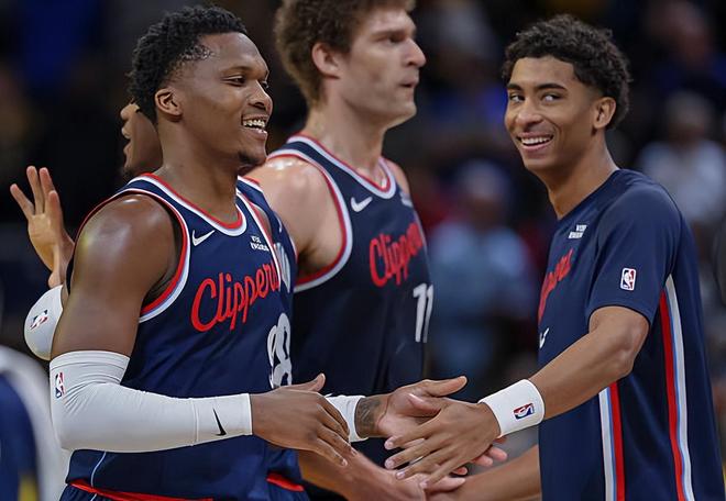 冲击力确实出色！但快船后场新援身上也存在着一些潜在的问题？