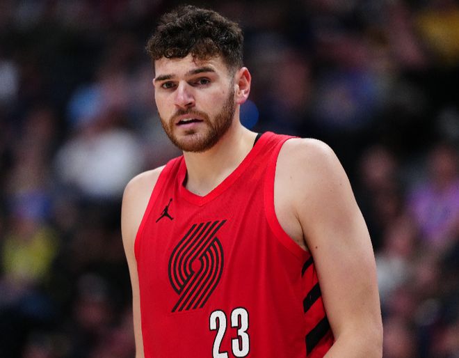 开拓者3将身价暴跌！格兰特低能，阿夫迪亚单一，克林根攻守被虐