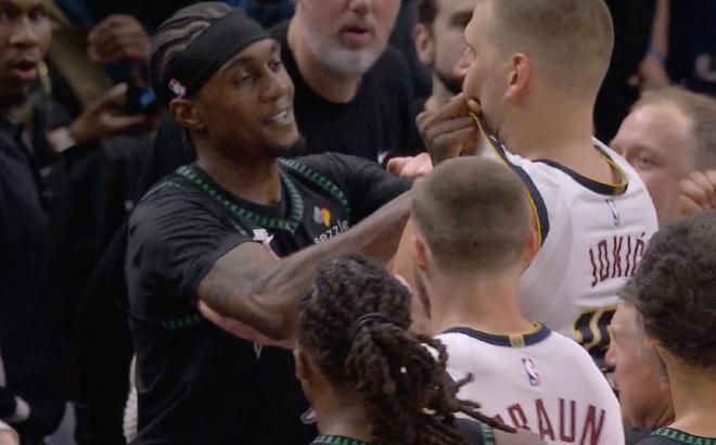 恭喜文班，一场112-96送马刺大礼：雷霆坐不住了！