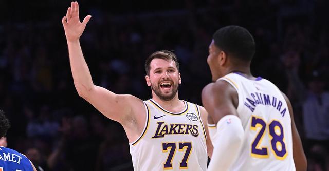 东契奇谈神仙三分：出手时感觉很棒 平时会练这种投篮