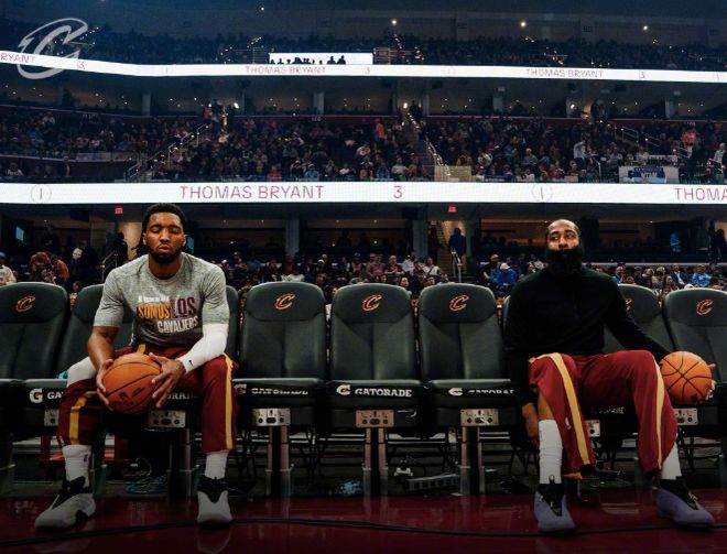 骑士开启3连客！首战两大悍将轮休，哈登米切尔带队剑指2连胜