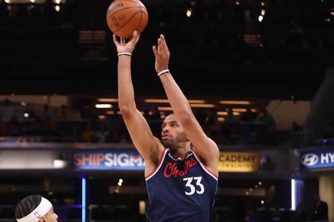 场上效果很不理想又如何？快船锋线老将的地位依然是不可动摇的？