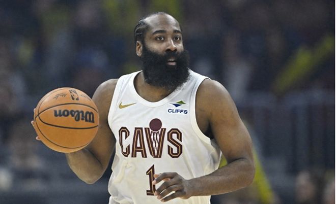 骑士126-113猛龙，赛后球员评分:哈登+米切尔满分，苏群一针见血