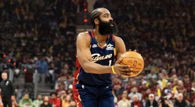 施罗德拉胯！骑士115-105胜猛龙，哈登砍28+5+4+5，米切尔30+7+5