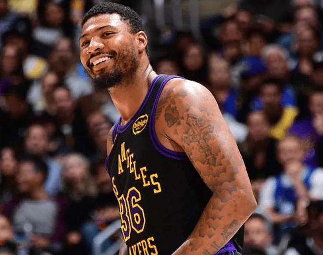 湖人G2引3将身价暴涨！斯玛特统治攻守，肯纳德+八村垒稳定输出！