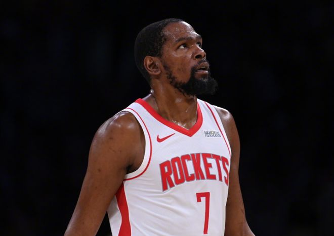 季后赛破5000分！杜兰特复出23+6仍输 下半场仅3分全场9失误