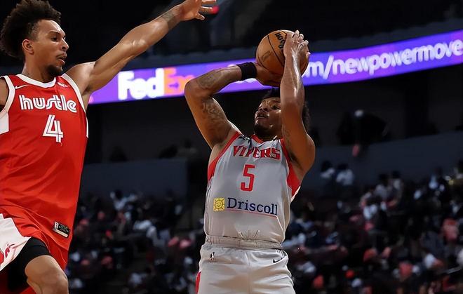 得分能力严重不足，但火箭二队竟然还敢让他长时间担任先发？