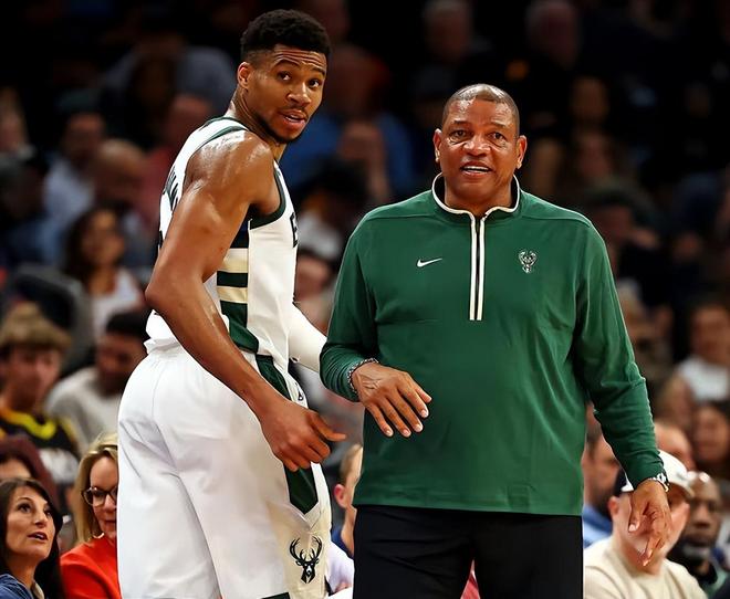 老里正式下课！字母哥疯狂甩锅！雄鹿队赶紧放手吧