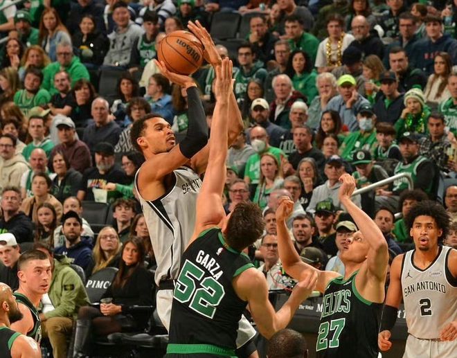 8胜1负，成NBA强队终结者！本赛季隐藏最深球队，你们有夺冠实力