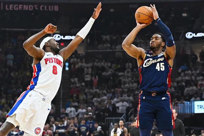 米切尔半场39分追平NBA季后赛纪录，骑士扳平总比分