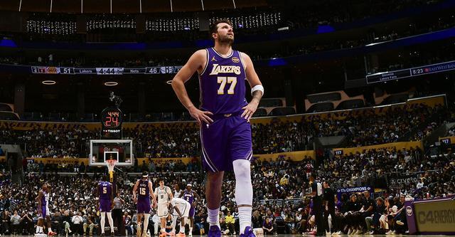 得分机器！东契奇连续12场比赛轰30+ 创个人生涯纪录