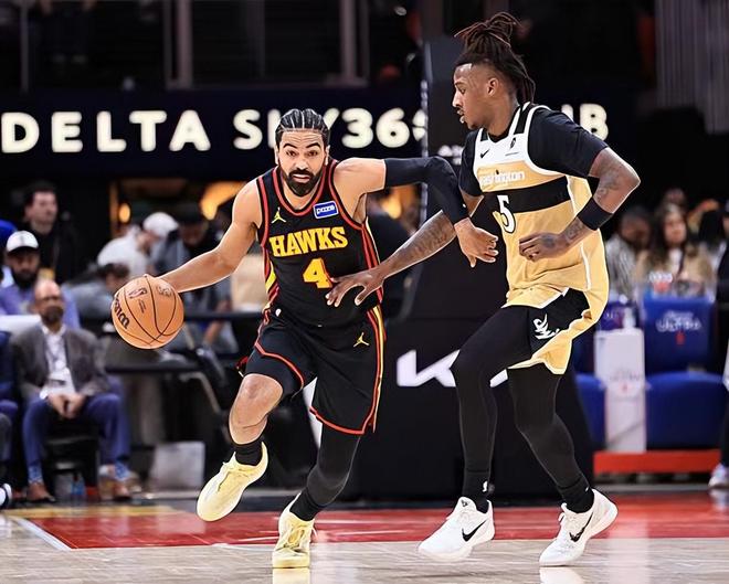 加盟老鹰后表现依然没有起色，湖人放弃他真是一个明智的选择？