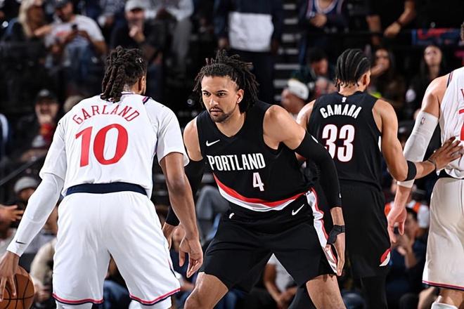 防守能力相当惊人！开拓者超级大闸也是战胜快船的关键人物？