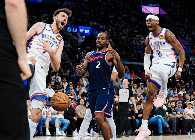 一场128-110让雷霆锁定第一！伦纳德成空砍王，MVP又有悬念了