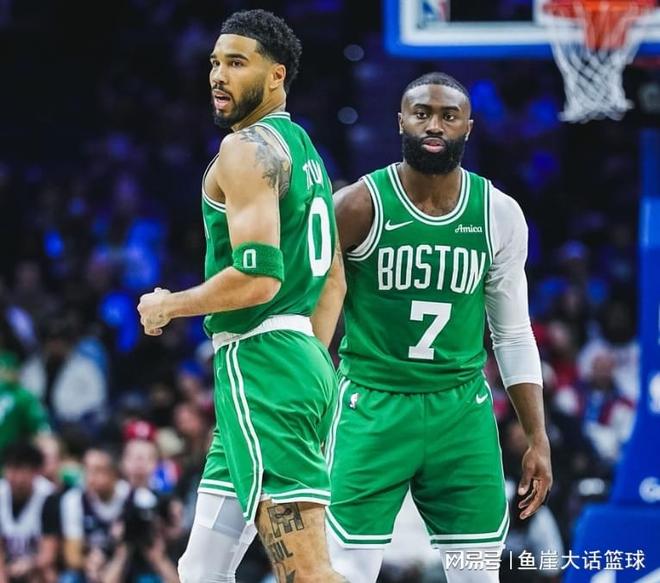 大胜！塔图姆30+11全队第一，布朗20+7恩比德26+10，勇士旧将拉胯