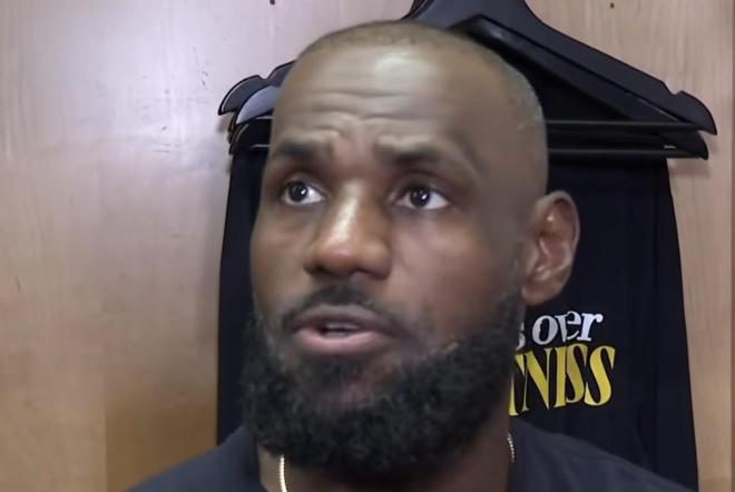 詹姆斯：过多失误葬送了本场比赛，蒂耶罗被驱逐简直太荒谬了