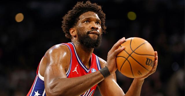 76人：恩比德被诊断出患有阑尾炎 今日接受手术