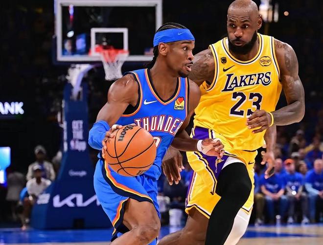 詹姆斯9中3！湖人45-49雷霆，看数据：你就是头号罪人！
