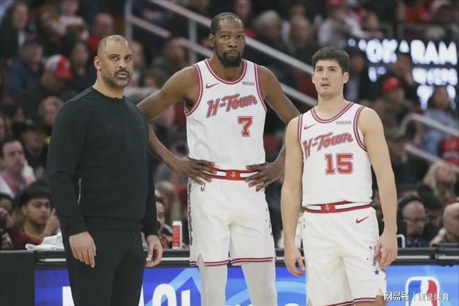 一夜三消息：里夫斯有望G5复出，杜兰特首轮基本报销