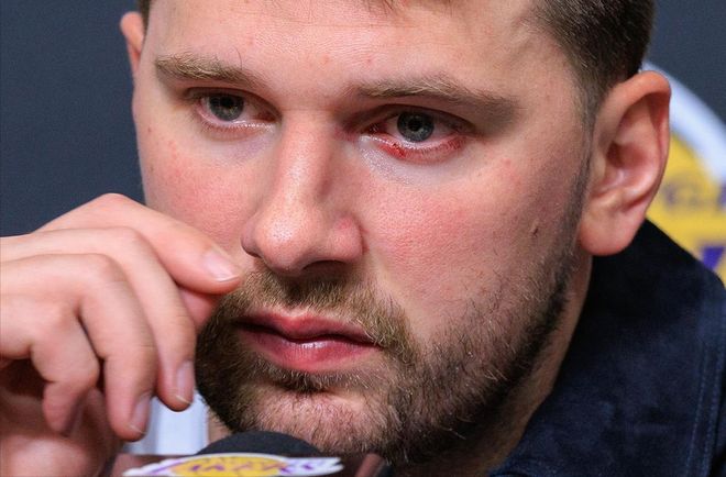 再一次大空位拒投，东契奇承认错误，心态已是大问题