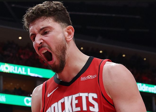 揭秘火箭G4大胜湖人：申京赛前讲话鼓舞全队 利用对手失误轰30分