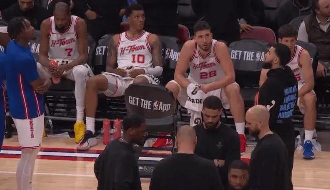 输球不要紧，火箭内部已经出现球员不和现象，他们相互不待见